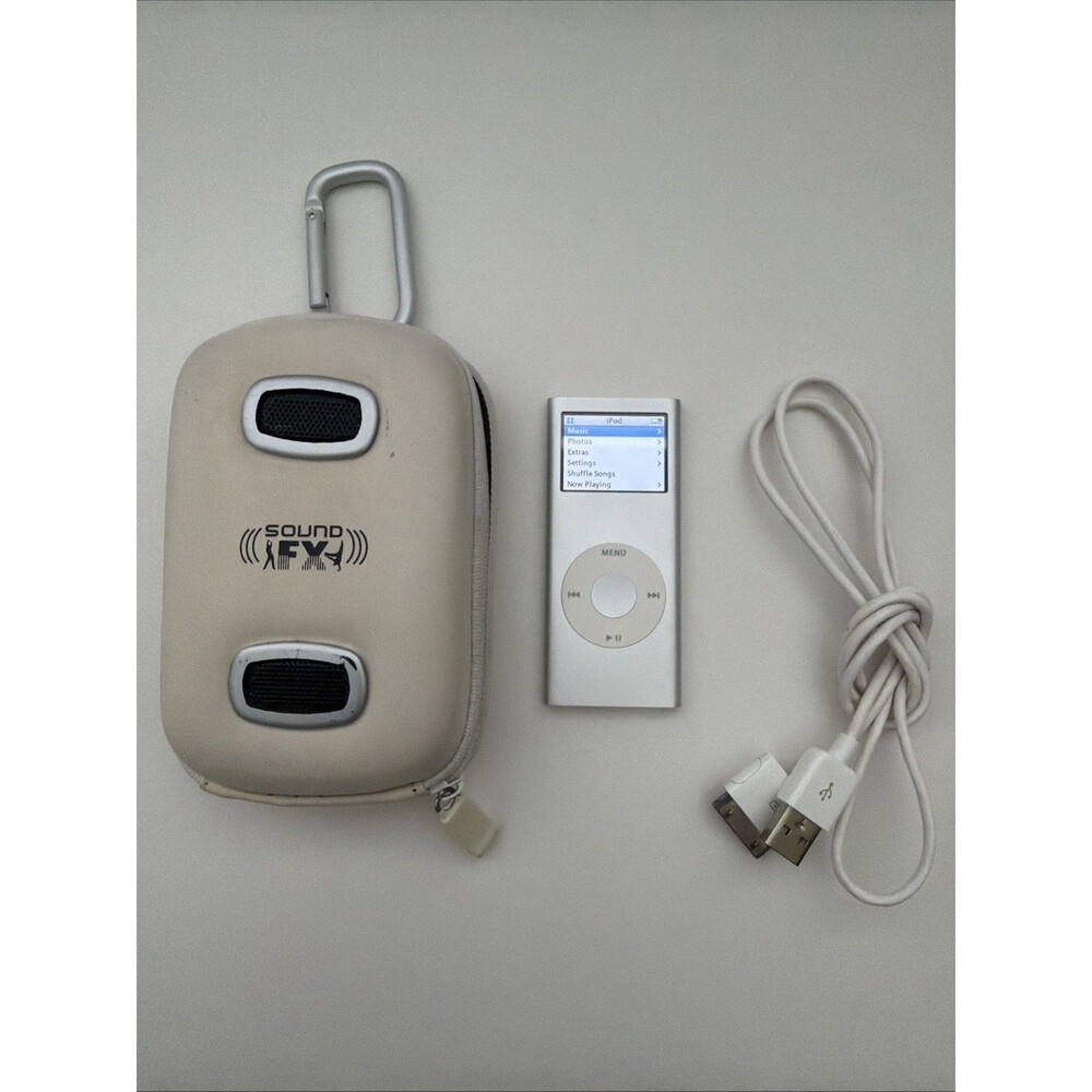 Apple iPod Nano 2nd Gen 2GB Silver A1199 Digital Media Player Bundle Tested